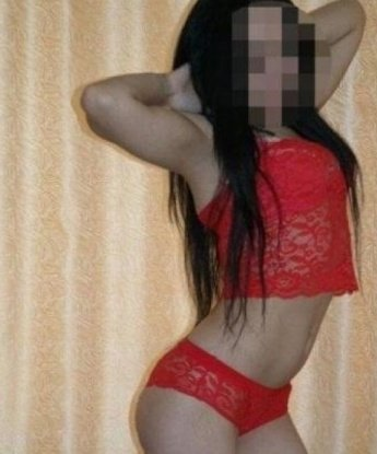 Аринка, 18 лет